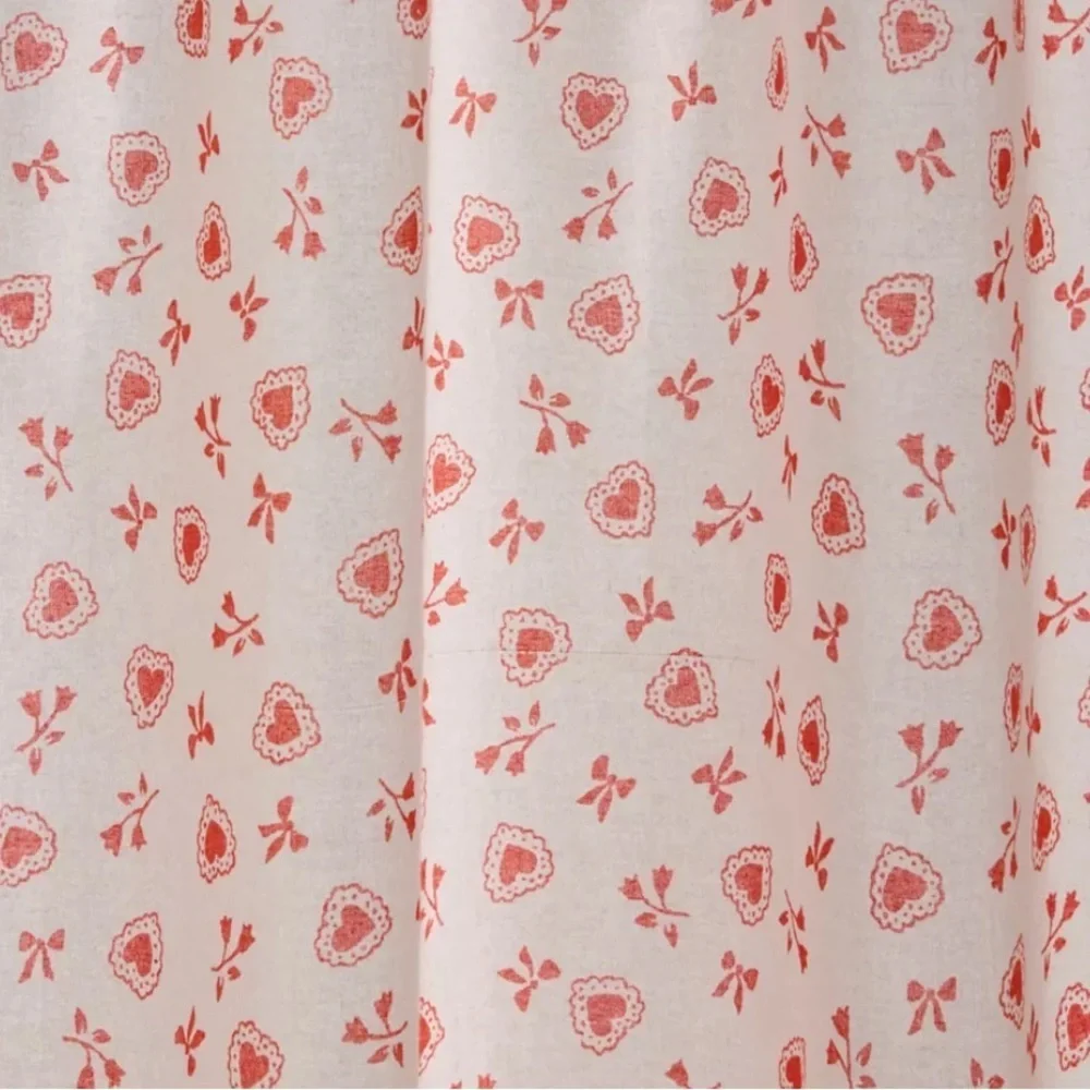 NWOT Urban Outfitters Sweetheart Ditsy Patterned Shower Curtain